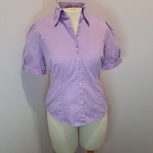 3 FOR 12 SALE Ann Taylor LOFT Fitted button up shirt Size 8 Lavender